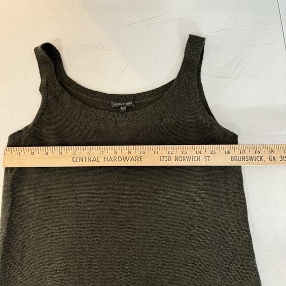 Eileen Fisher 100% Merino Wool Sleeveless Sweater Sz M Olive Green Scoop Neck - Picture 6 of 8